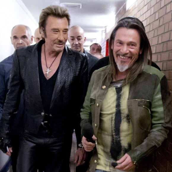 Exclusif - Florent Pagny et Johnny Hallyday en duo lors du "Born Rocker Tour" à l'AccorHotels Arena (ex-Bercy) à Paris, le 15 juin 2013.