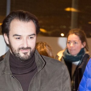 Semi-exclusif - Cyril Lignac - Arrivées à l'avant-première du film "Rock'n Roll" au Pathé Beaugrenelle à Paris le 13 février 2017.