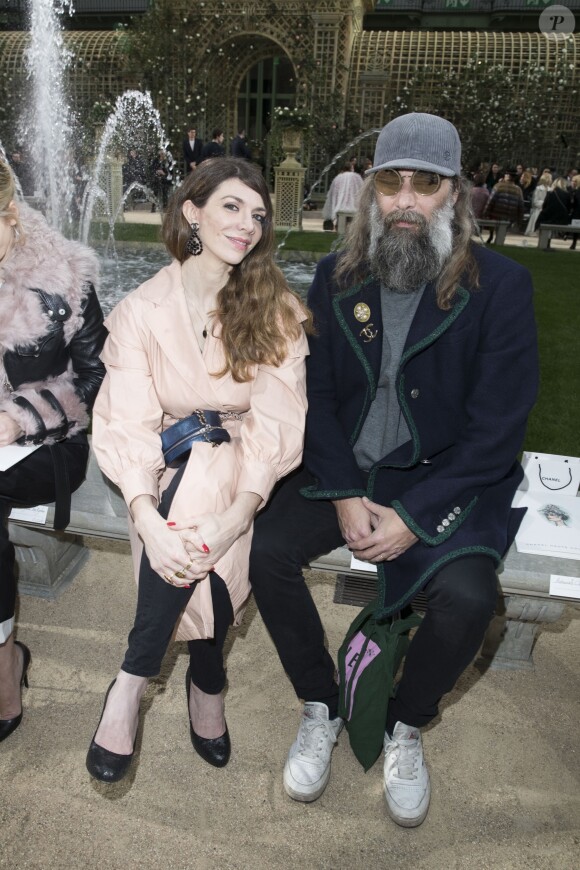 Sebastien Tellier et sa femme Amandine de la Richardière - Défilé de mode « Chanel », collection Haute-Couture printemps-été 2018, au Grand Palais à Paris. Le 23 janvier 2018 © Olivier Borde / Bestimage
