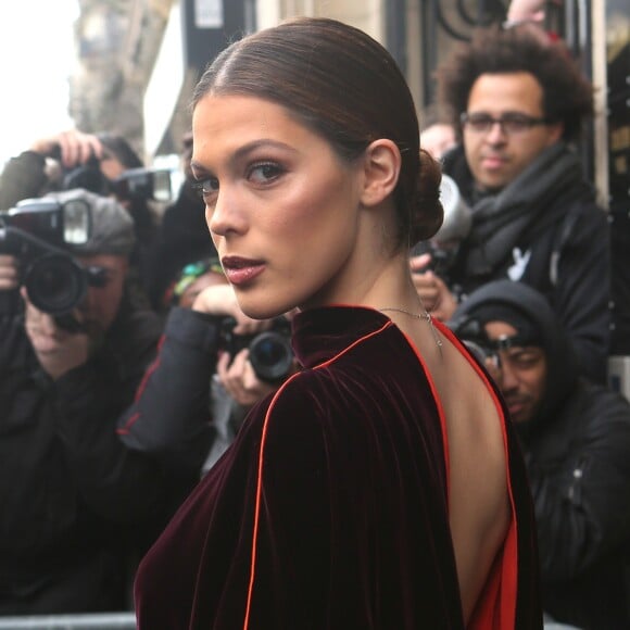 Iris Mittenaere au défilé de mode Jean Paul Gaultier, collection haute-couture printemps-été 2018, à Paris. Le 24 janvier 2018 © CVS - Veeren / Bestimage