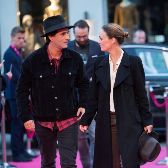 Vanessa Paradis et son compagnon Samuel Benchetrit lors de la cérémonie de clôture du 32ème Festival International du Film Francophone de Namur. Le film "Chien" de Samuel Benchetrit a remporté 3 prix: le Bayard d'Or du Meilleur film, le Bayard du Meilleur scénario ainsi que le Bayard du Meilleur comédien pour Vincent Macaigne. Namur, le 6 octobre 2017. © Alain Rolland/ImageBuzz/Bestimage