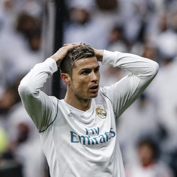Le Real Madrid de Cristiano Ronaldo battu par Villarreal sur son terrain à Madrid le 13 janvier 2018.