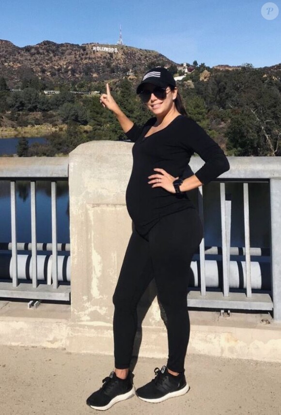 Eva Longoria, enceinte, à Los Angeles, le 29 janvier 2018