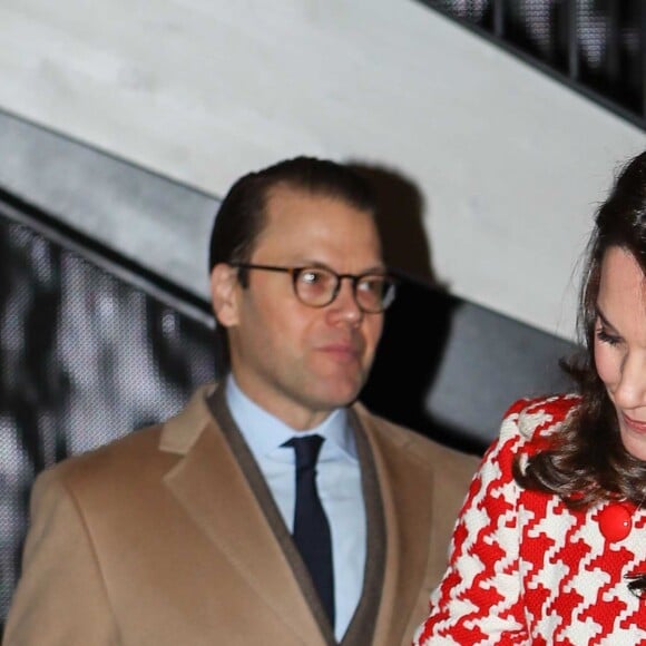 Kate Catherine Middleton (enceinte), duchesse de Cambridge et le prince Daniel de Suède - Visite de l'Institut Karolinska à Stockholm. Le 31 janvier 2018  Here, Prince William, Duke of Cambridge, Catherine, Duchess of Cambridge, Crown Princess Victoria, Crown Prince Daniel at the Karolinska Institute where they meet academics and practitioners to discuss Sweden's approach to managing mental health challenges.31/01/2018 - Stockholm