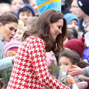 La princesse Victoria de Suède, Catherine Kate Middleton (enceinte), duchesse de Cambridge lors de la visite de l'école Matteusskolan à Stockholm le 31 janvier 2018.  The Duke and Duchess of Cambridge with Crown Princess Victoria and Prince Daniel visit the Matteusskolan School in Stockholm Sweden 31 January 2018.31/01/2018 - Stockholm