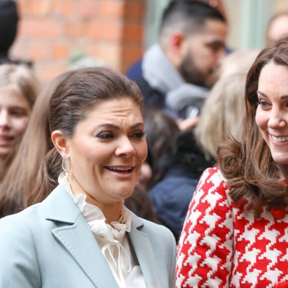 La princesse Victoria de Suède, Catherine Kate Middleton (enceinte), duchesse de Cambridge, le prince William, duc de Cambridge lors de la visite de l'école Matteusskolan à Stockholm le 31 janvier 2018.  The Duke and Duchess of Cambridge with Crown Princess Victoria and Prince Daniel visit the Matteusskolan School in Stockholm Sweden 31 January 2018.31/01/2018 - Stockholm