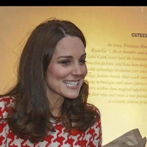Catherine Kate Middleton (enceinte), duchesse de Cambridge lors de la visite du Department Store NK à Stockholm le 31 janvier 2018.  31st January 2018 Stockholm Sweden Britain's Prince William and Catherine, the Duchess of Cambridge, accompanied by Crown Princess Victoria and Prince Daniel visit the department store 'NK' to see showcased UK designs31/01/2018 - Stockholm