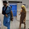 Pamela Anderson et son compagnon - Pamela Anderson assiste à son premier match de l'Olympique de Marseille (OM) au Vélodrome pour venir voir son compagnon le défenseur central Adil Rami qui a quitté la pelouse sur blessure (touché au pectoral droit) au stade Vélodrome à Marseille, France, le 24 août 2017. © Eric Etten/Bestimage (No Web No Blog pour la Belgique et la Suisse) Pamela Anderson attends her first Olympique de Marseille (OM) match at the Velodrome to see her companion, central defender Adil Rami, who left the field on injury at the Velodrome stadium in Marseille, France on August 24th, 2017.24/08/2017 - Marseille