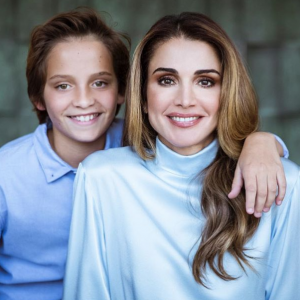 La reine Rania de Jordanie et son fils le prince Hashem, photo Instagram le 30 janvier 2018 pour les 13 ans de Hashem.