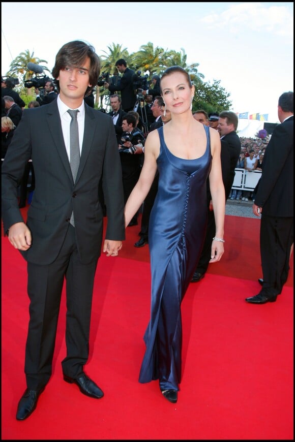 Carole Bouquet et Dimitri Rassam à Cannes en 2007.