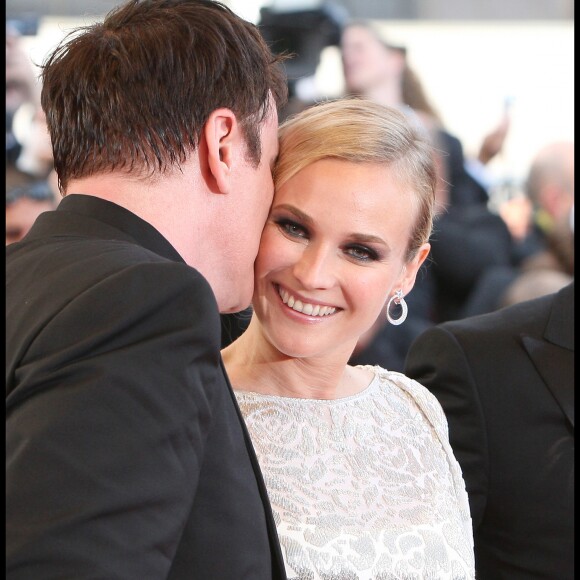 Diane Kruger et Quentin Tarantino à la montée des marches du film "Inglourious Basterds" au Festival de Cannes le 20 mai 2009