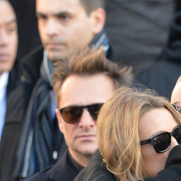 Laura Smet, David Hallyday, Laeticia Hallyday et ses filles Joy et Jade en l'église de La Madeleine pour les obsèques de Johnny Hallyday à Paris le 8 decembre 2017. © Veeren/Bestimage