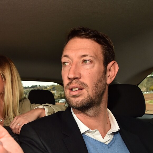 Exclusif - Brahim Asloum, Faustine et son compagnon Alain Bernard dans la voiture suiveuse - Journée caritative au profit de la Fondation Claude Pompidou à l'Hippodrome de la Côte d'Azur à Cagnes-sur-Mer, le 11 février 2018. © Bruno Bebert/LMS/Bestimage