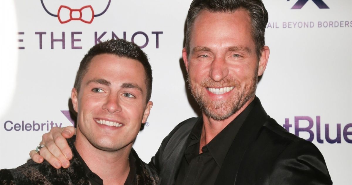 Colton Haynes et son mari Jeff à la soirée du 5ème anniversaire de ...