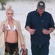 Exclusif - Gwen Stefani et son compagnon Blake Shelton se relaxent avec des amis à Playa del Carmen au Mexique le 18 janvier 2018.