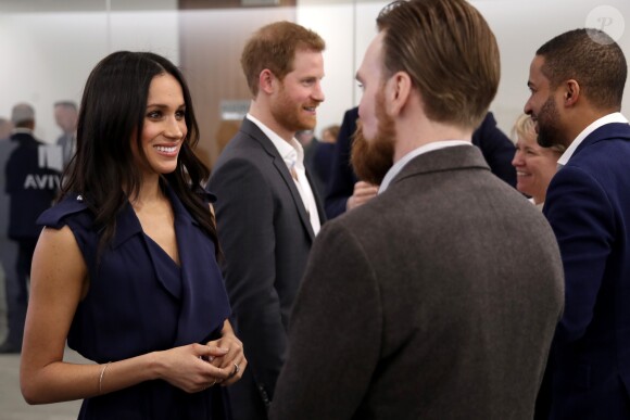 Le prince Harry, Meghan Markle (dans un ensemble Jason Wu), la duchesse Catherine de Cambridge (robe de grossesse Seraphine), enceinte, et le prince William étaient rassemblés pour la première fois en engagement public le 28 février 2018 pour le premier Forum annuel de la Fondation royale, au siège social d'Aviva à Londres, autour du thème "Changer les choses ensemble".