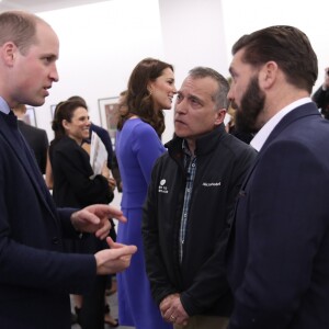 Le prince Harry, Meghan Markle (dans un ensemble Jason Wu), la duchesse Catherine de Cambridge (robe de grossesse Seraphine), enceinte, et le prince William étaient rassemblés pour la première fois en engagement public le 28 février 2018 pour le premier Forum annuel de la Fondation royale, au siège social d'Aviva à Londres, autour du thème "Changer les choses ensemble".