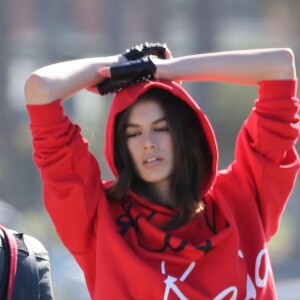 Exclusif - Kaia Gerber en séance photo pour la nouvelle campagne publicitaire de Karl Lagerfeld sur la plage de Santa Monica. Los Angeles, le 31 janvier 2018. © CPA/Bestimage