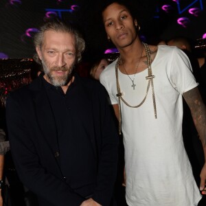 Exclusif - Vincent Cassel et Laurent Bourgeois (Les Twins) au VIP Room à Paris, France, le 1 er décembre 2016. © Rachid Bellak/Bestimage