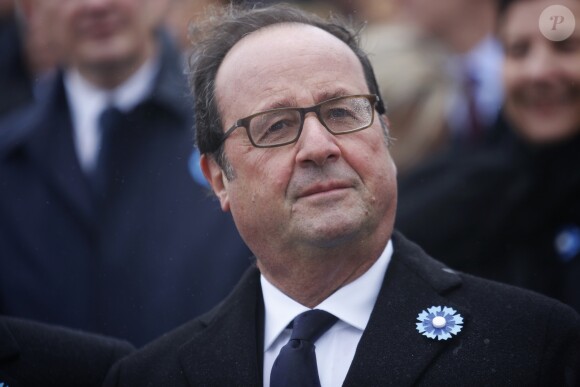 Francois Hollande, ancien Président. - Cérémonie de commémoration du 99ème anniversaire de l'armistice du 11 novembre 1918 à l'Arc de Triomphe à Paris le 11 novembre 2017. © Denis Allard / Pool / Bestimage