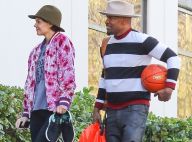 Katie Holmes avec sa fille Suri pendant que son chéri Jamie Foxx s'éclate