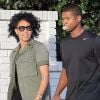 Exclusif - Usher promène son chien avec sa femme Grace Miguel dans les rues de Los Angeles. Le 19 novembre 2017