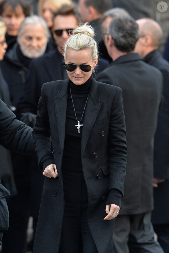 Laeticia Hallyday - Sorties de l'église de la Madeleine après les obsèques de Johnny Hallyday à Paris le 9 décembre 2017. © Veeren / Bestimage