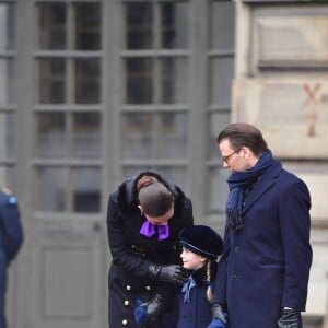 La princesse Victoria, accompagnée par son mari le prince Daniel et leur fille la princesse Estelle, célébrait le 12 mars 2018 avec le public la saint Victoria dans la cour intérieur du palais royal Drottningholm, à Stockholm.