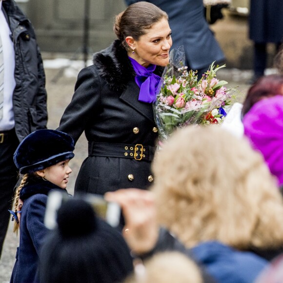 La princesse Victoria, accompagnée par son mari le prince Daniel et leur fille la princesse Estelle, célébrait le 12 mars 2018 avec le public la saint Victoria dans la cour intérieur du palais royal Drottningholm, à Stockholm.