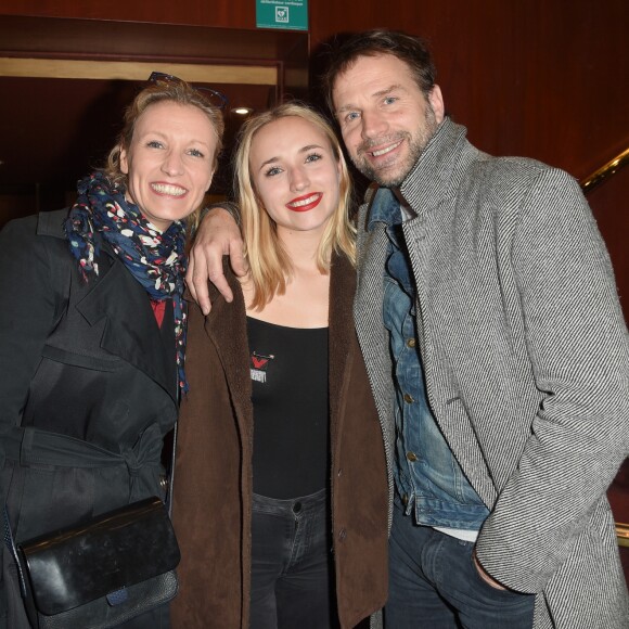 Alexandra Lamy, Chloé Jouannet et son père Thomas Jouannet - Représentation de la pièce "Les Monologues du Vagin" au théâtre le Comédia à Paris le 12 mars 2018. © Guirec Coadic/Bestimage