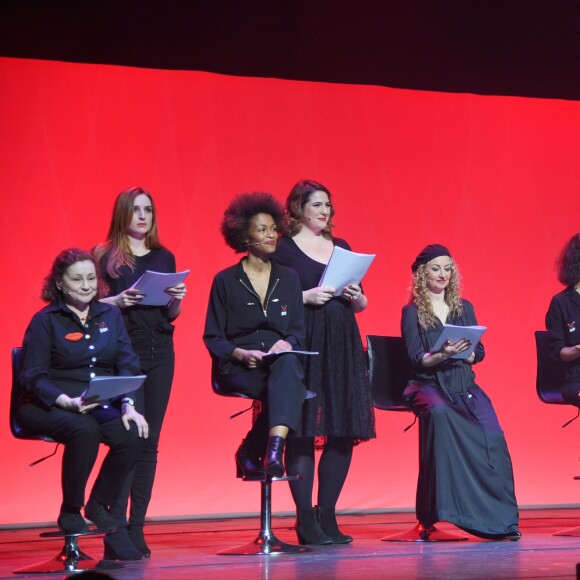 Catherine Arditi, Alison Wheeler, Rachel Khan, Charlotte Gaccio, Christelle Chollet, Sophia Aram, Andréa Ferréol, Eden Ducourant, Chloé Jouannet - Représentation de la pièce "Les Monologues du Vagin" au théâtre le Comédia à Paris le 12 mars 2018. © Guirec Coadic/Bestimage