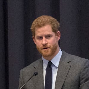 Le prince Harry a prononcé un discours lors de la conférence annuelle "Veterans Mental Health" au King's College à Londres le 15 mars 2018