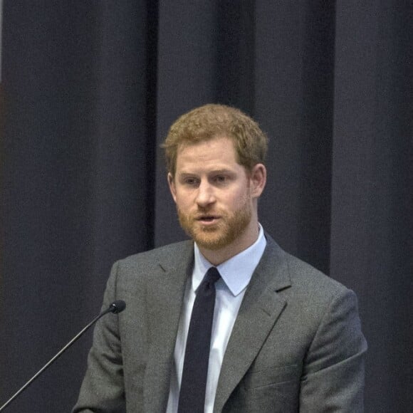 Le prince Harry a prononcé un discours lors de la conférence annuelle "Veterans Mental Health" au King's College à Londres le 15 mars 2018