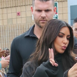 Exclusif - Kim Kardashian arrive à l'inauguration du centre Watts Empowerment à Los Angeles le 16 mars 2018.