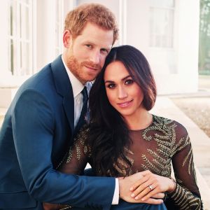 Le prince Harry et Meghan Markle, portrait officiel réalisé en décembre 2017 par Alexi Lubomirski pour leurs fiançailles, à Frogmore House, non loin de Windsor où aura lieu leur mariage, le 19 mai 2018. © Alexi Lubomirski/PA Wire/ABACAPRESS.COM
