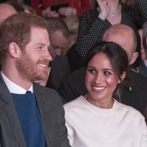 Le prince Harry et Meghan Markle en visite à Belfast en Irlande du Nord le 23 mars 2018, à l'Eikon Centre pour un événement consacré à la 2e année d'Amazing the Space, initiative de pacification lancée par le prince en septembre 2017.