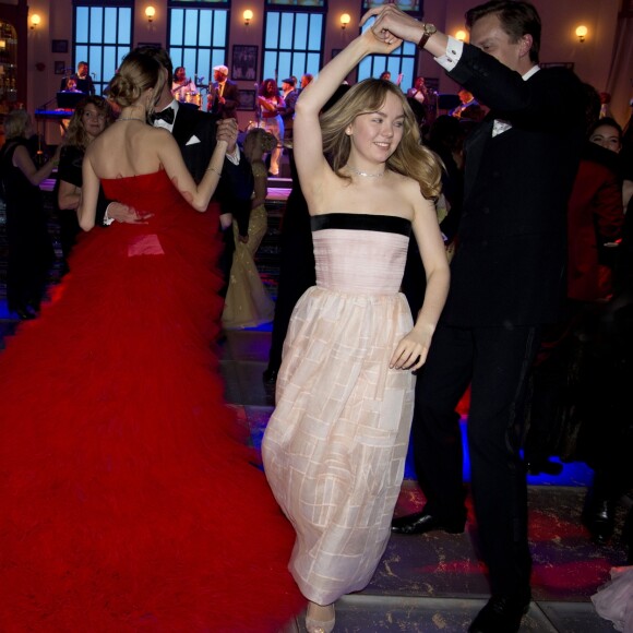Beatrice Borromeo, la princesse Alexandra de Hanovre et Pierre Casiraghi sur la piste de danse lors du 62e Bal de la Rose sur le thème de Cuba dans la Salle des Etoiles du Sporting de Monte-Carlo, le 19 mars 2016. © Palais princier / Luc Castel / Monte Carlo Société des Bains de Mer via Bestimage