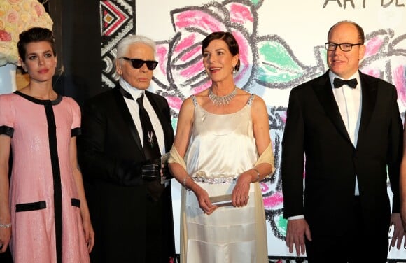 Charlotte Casiraghi, Karl Lagerfeld, la princesse Caroline de Hanovre et le prince Albert II de Monaco - Bal de la Rose à Monaco le 28 mars 2015.