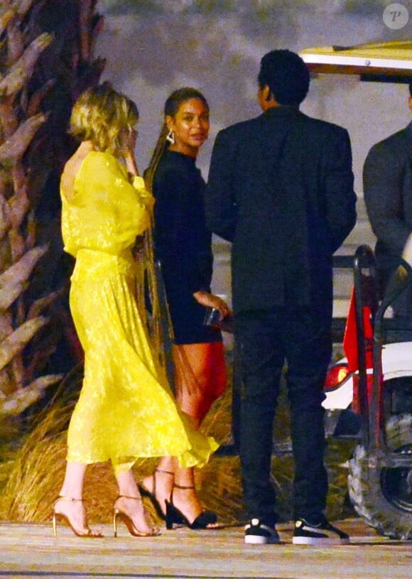 Exclusif - Jay-Z et sa femme Beyoncé sont allés diner avec des amis à Miami, le 9 février 2018