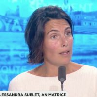 Alessandra Sublet : "Laeticia fait son deuil difficilement, très difficilement"