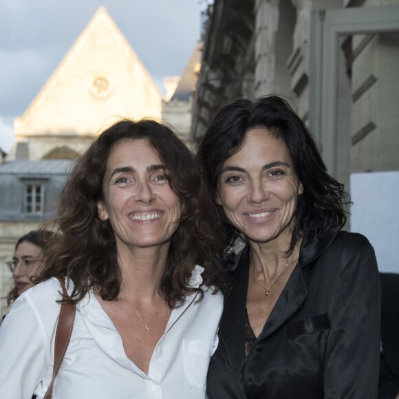 Exclusif - Mademoiselle Agnès (Agnès Boulard) et Sandra Zeitoun De Matteis - Vernissage de la soirée Look Forward FashionTech Festival par showroomprivé.com à la Gaîté Lyrique à Paris le 28 juin 2017. Lors de cette soirée de lancement S. Zeitoun a permis à plus de 800 invités de profiter d'une visite privilégiée de l’exposition en présence des artistes ainsi que de nombreux happening comme celui de la performer BY ELECTRA. Révélateur d’innovations, Showroomprivé investit une nouvelle fois l’univers futuriste de la mode et du retail grâce au digital, en lançant la seconde édition du Look Forward FashionTech Festival. © Pierre Perusseau/Bestimage (no web - No Blog pour suisse et Belgique)28/06/2017 - Paris