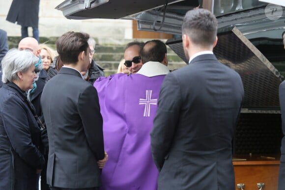 Thomas Chabrol - Sorties des obsèques de Stéphane Audran en l'église Saint-Roch à Paris. Le 3 avril 2018