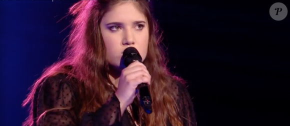 Capucine et Sherley Paredes dans The Voice 7 sur TF1, le 7 avril 2018.