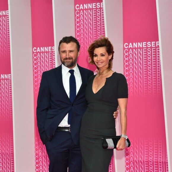 Alexandre Brasseur et Ingrid Chauvin, "stars de Demain nous appartient", sur le Pink Carpet lors du premier festival CanneSéries pour la présentation des séries "Killing Eve" et "When Heroes Fly", à Cannes, le 8 avril 2018.© Bruno Bebert/Bestimage