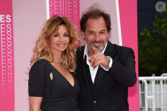 Ingrid Chauvin et son mari Thierry Peythieu sur le Pink Carpet lors du premier festival CanneSéries pour la présentation des séries "Killing Eve" et "When Heroes Fly", à Cannes, le 8 avril 2018. © Rachid Bellak/Bestimage