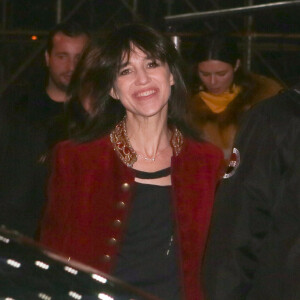 Charlotte Gainsbourg à la sortie du défilé automne-hiver 2018/2019 "Saint Laurent" au Trocadéro à Paris le 27 février 2018. © CVS-Veeren/ Bestimage