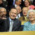 George H.W. Bush et sa femme Barbara lors de la Convention républicaine à Saint-Paul, le 2 septembre 2008.