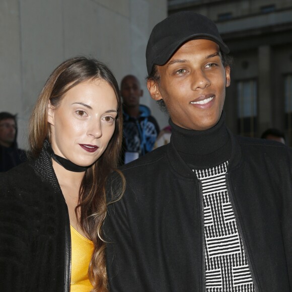 Stromae et sa femme Coralie Barbier - Défilé de mode "Kenzo" collection prêt-à-porter Printemps-Eté 2017 lors de la Fashion Week de Paris à la Cité de l'architecture et du patrimoine au Trocadéro à Paris, le 4 octobre 2016. © Christophe Aubert via Bestimage