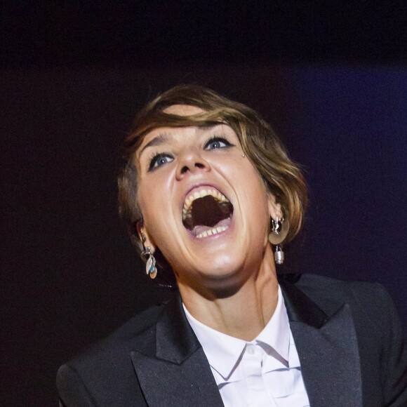 La chanteuse Zaz en concert au Max-Schmeling-Halle à Berlin, le 13 décembre 2016. © Future-Image via ZUMA Press/Bestimage
