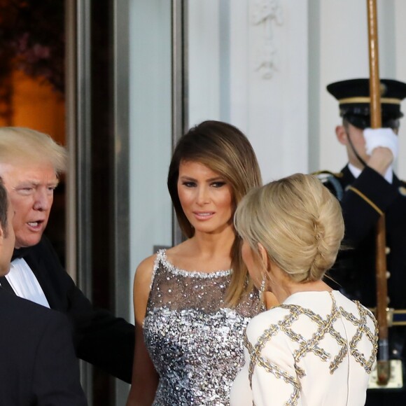 Le président américain Donald Trump, sa femme la première dame Melania Trump, le président de la République française Emmanuel Macron et sa femme la Première dame Brigitte Macron (Trogneux) - Dîner en l'honneur du Président de la République Emmanuel Macron et de la première dame Brigitte Macron (Trogneux) à la Maison Blanche à Washington, le 24 avril 2018.